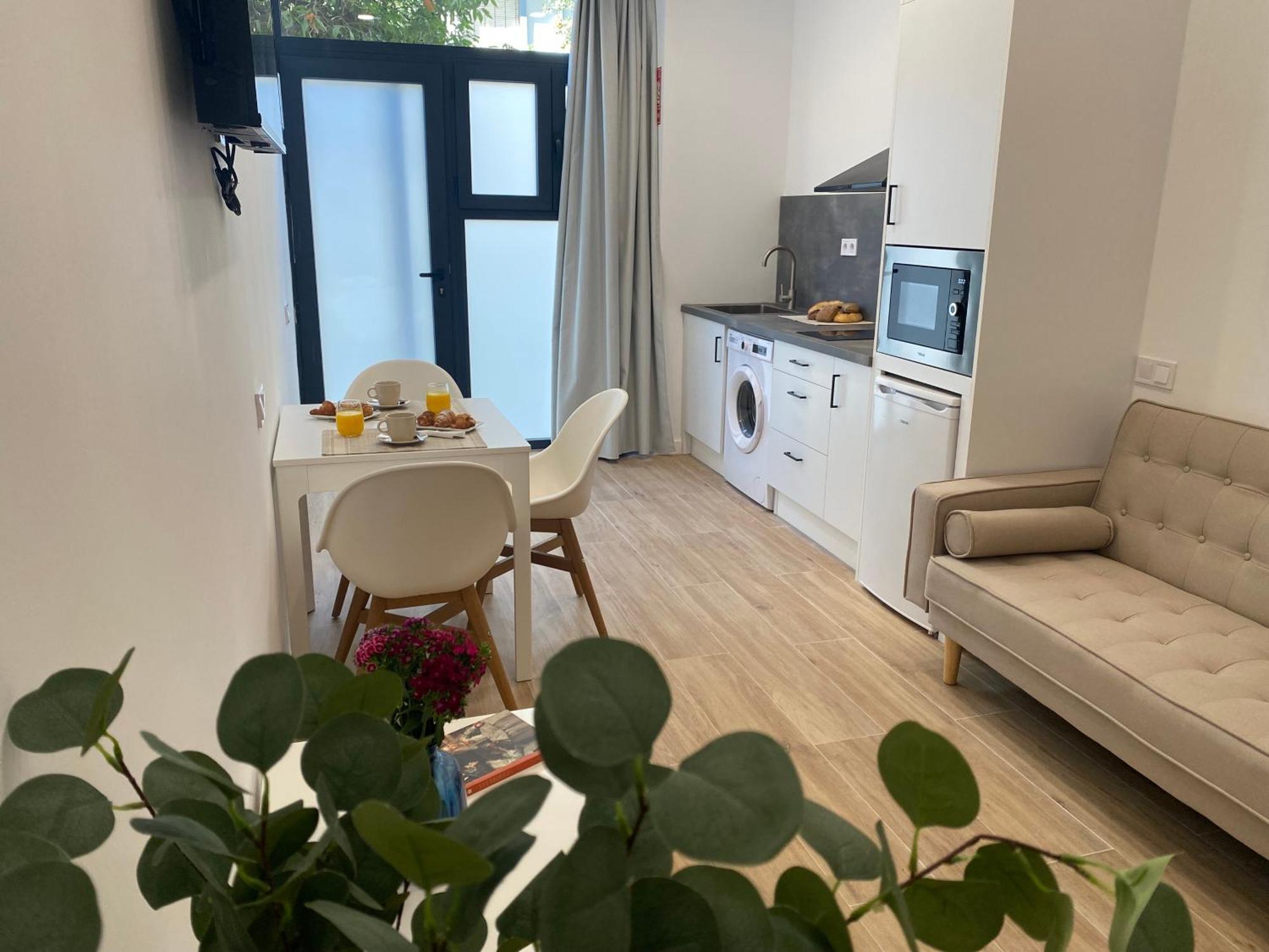 Travel Habitat Cabanyal Lofts Lägenhet Valencia Exteriör bild