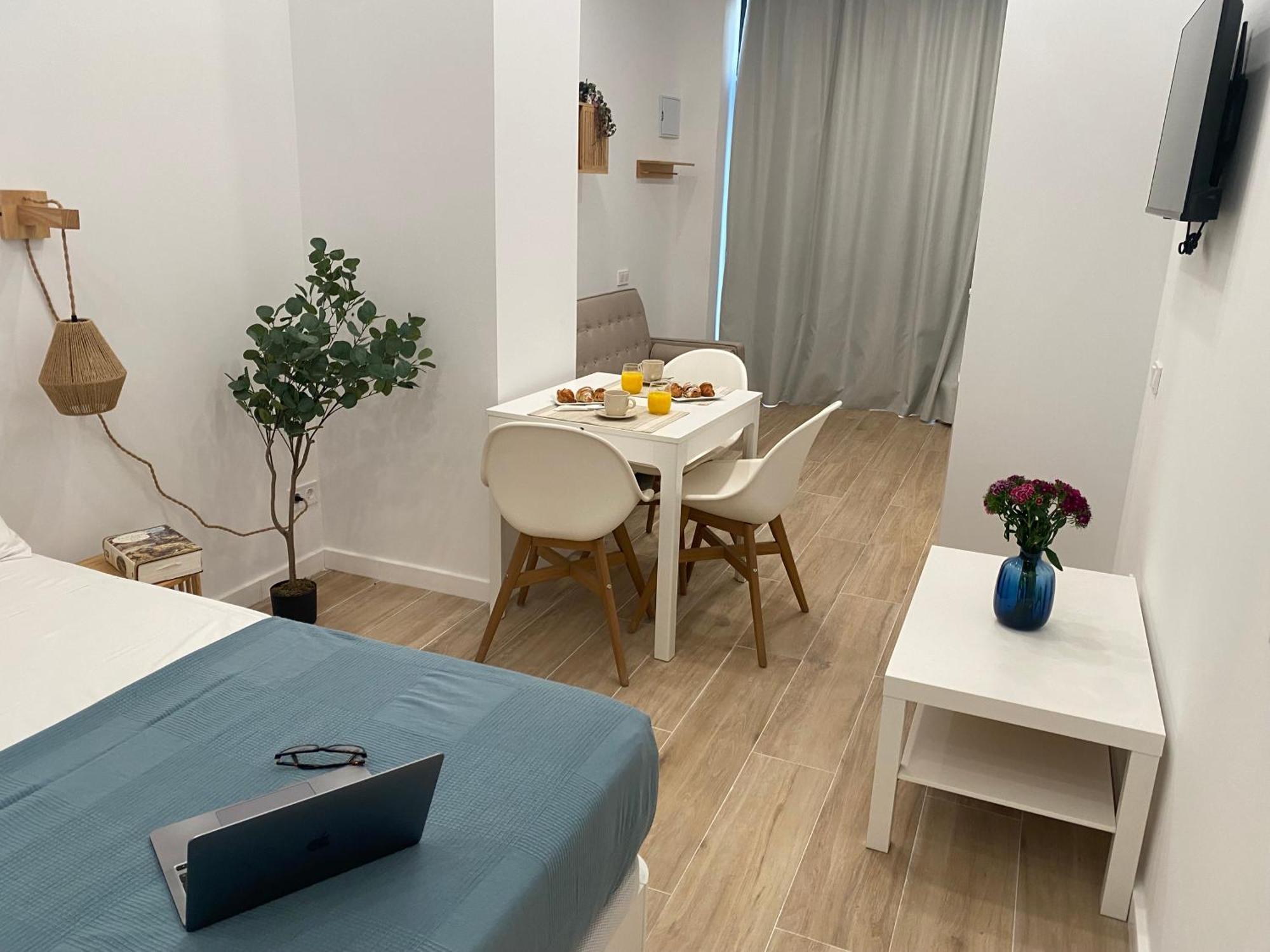 Travel Habitat Cabanyal Lofts Lägenhet Valencia Exteriör bild